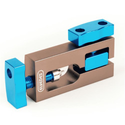 ELVEDES Presseà insert pour toutes durites