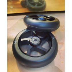 Paire de roues trottinette TRIGGER 5 Spokes Noir 120 x 30 mm