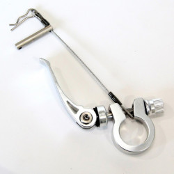 Collier de serrage de fourche et sa broche de sécurité