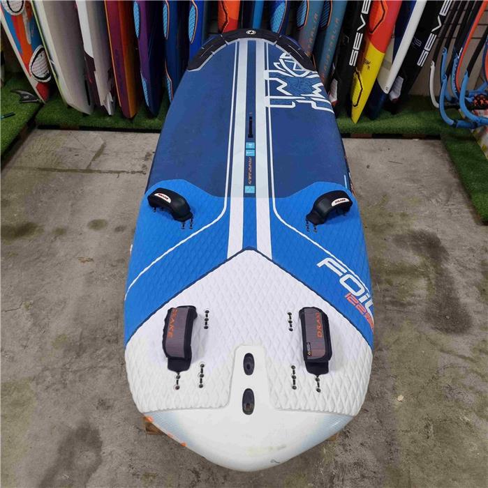 planche-windsurf-starboard-foil-freeride-122-carbon-2020-occasion-c