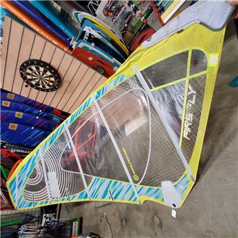 Voile Windsurf NEILPRYDE FireFly 5.7 2011 Occasion C