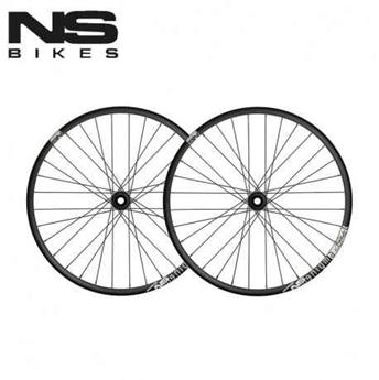 roue vélo NS BIKES enigma roll 26 black